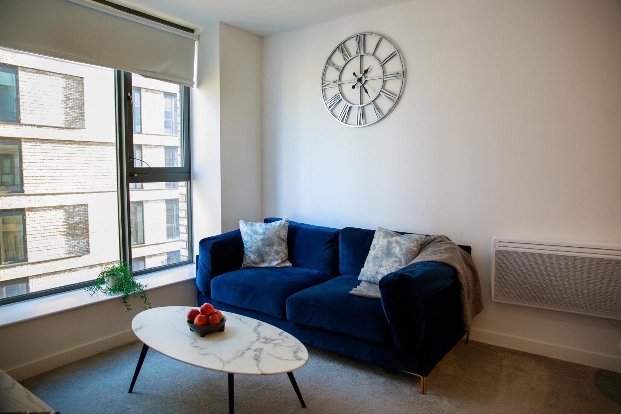 Trafford Suite Modern 1 Bed With Cinema Room Manchester Bagian luar foto