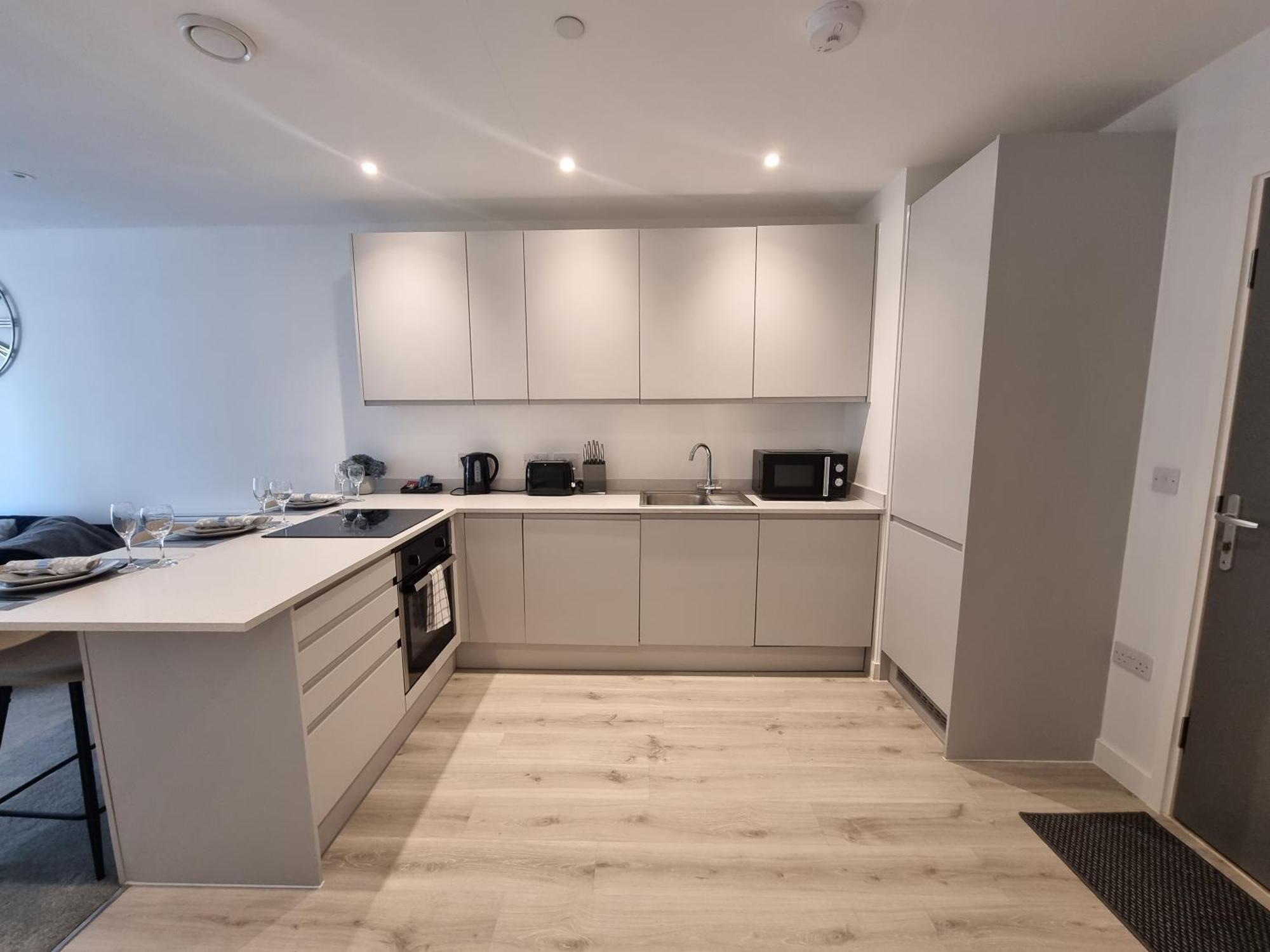 Trafford Suite Modern 1 Bed With Cinema Room Manchester Bagian luar foto