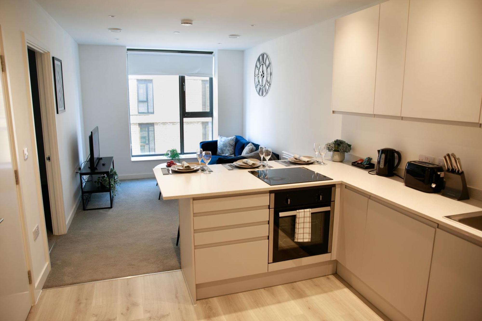 Trafford Suite Modern 1 Bed With Cinema Room Manchester Bagian luar foto